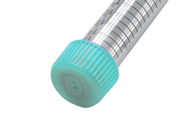 蓋子帶有透氣孔且?guī)Ф』z塞，用于連接注射器